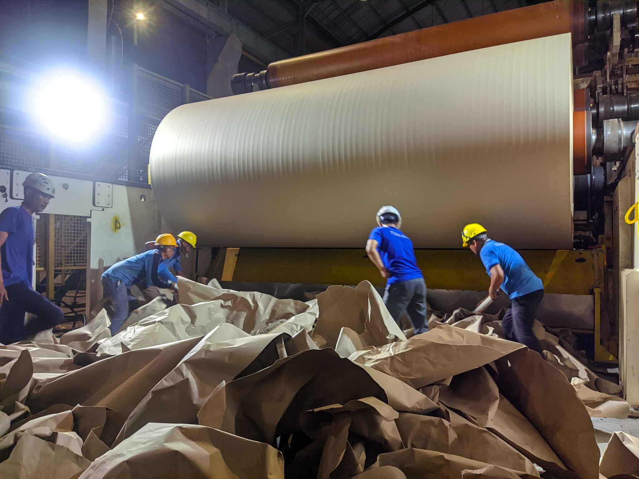 Bantuan Tim Produksi